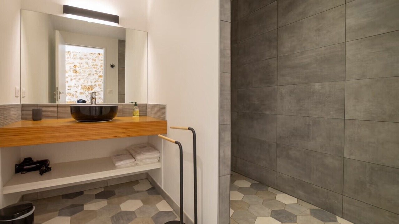 Photo of Bathroom in Fouleix