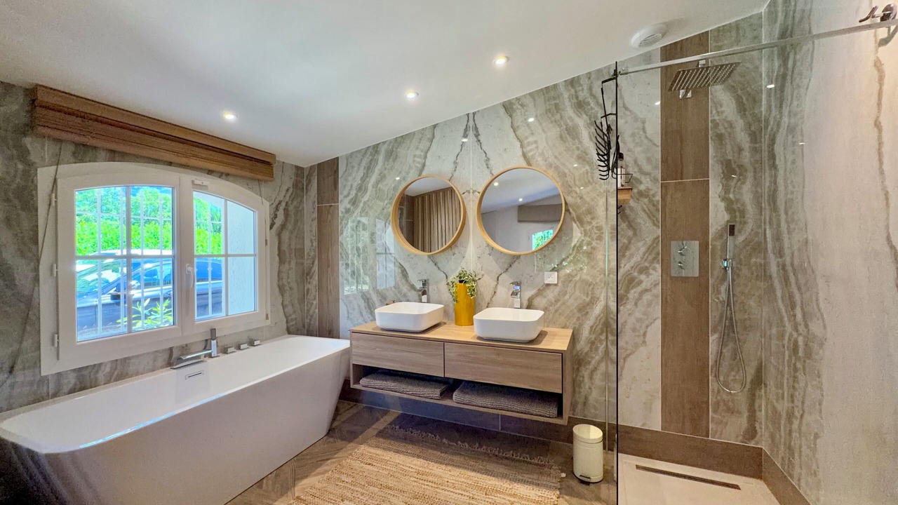 Photo of Bathroom in Sonnaz