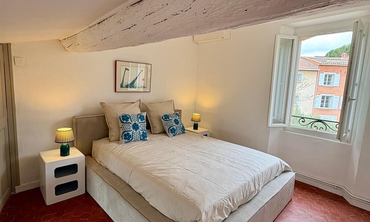 Photo of Bedroom in La Garde-Freinet