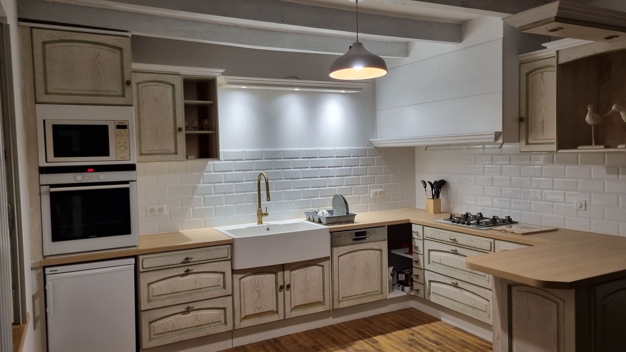 Photo of Kitchen in Saint-Mathieu