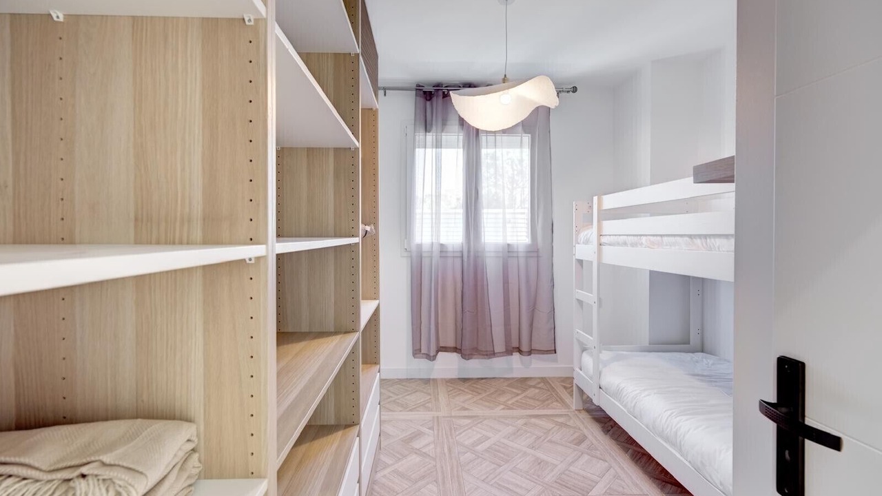 Photo of Bedroom in Juan-les-Pins