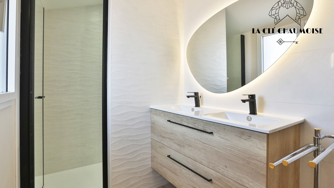 Photo of Bathroom in Les Sables d'Olonne