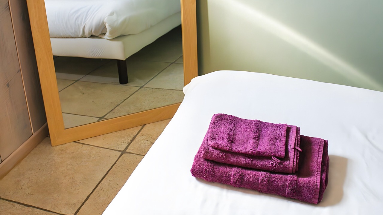 Photo of Bedroom in Campan