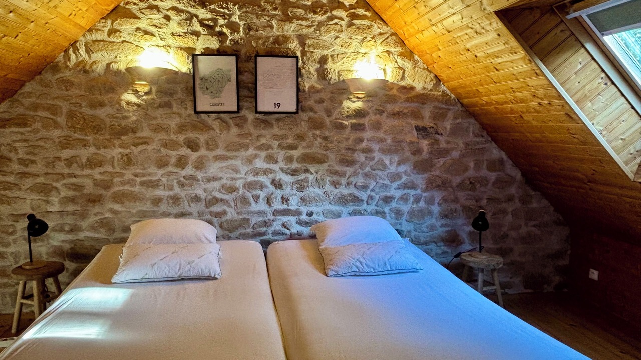Photo of Bedroom in Saint-Hilaire-les-Courbes