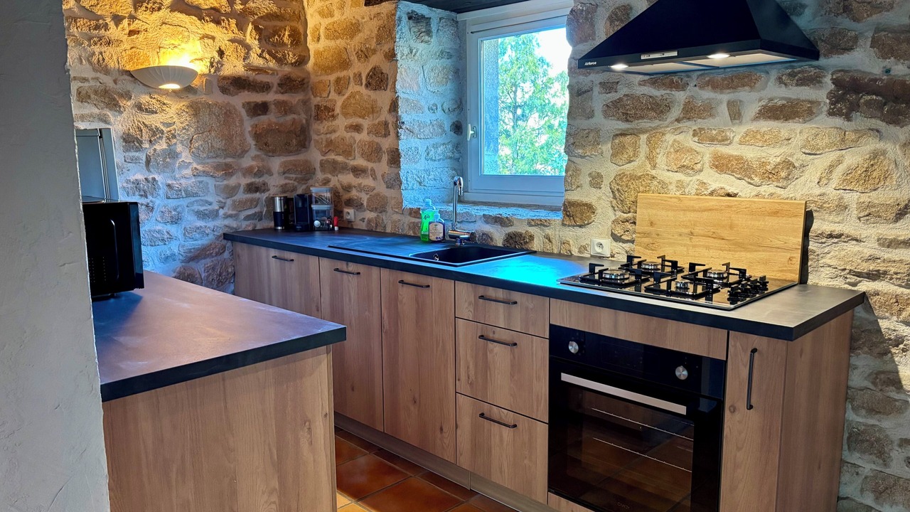 Photo of Kitchen in Saint-Hilaire-les-Courbes