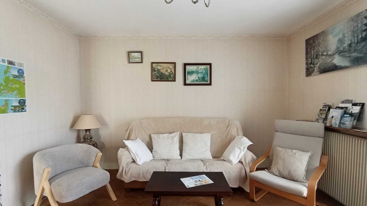 Photo of Livingroom in Compreignac