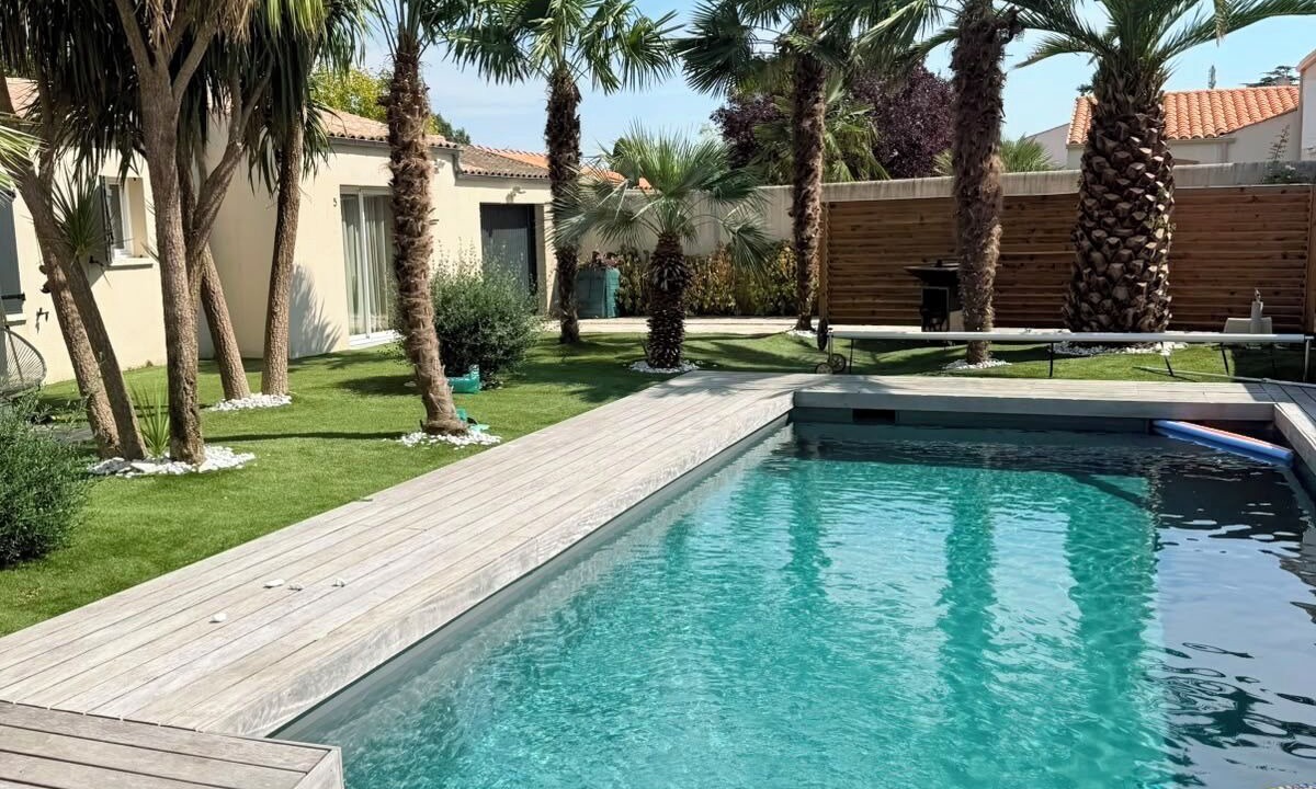 Photo of Outdoor in Lagord