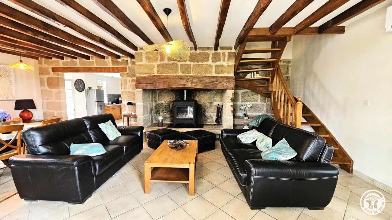 Photo of Livingroom in Saint-Pantaleon-de-Larche