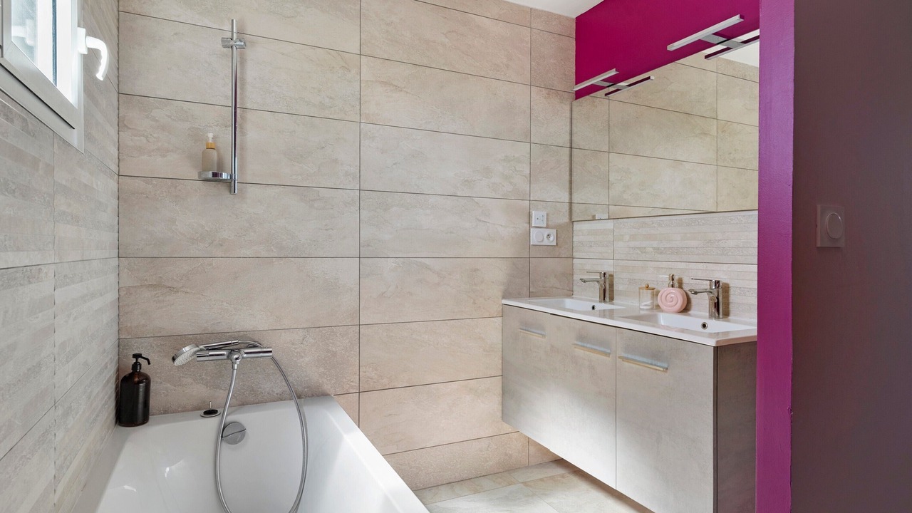 Photo of Bathroom in Carquefou