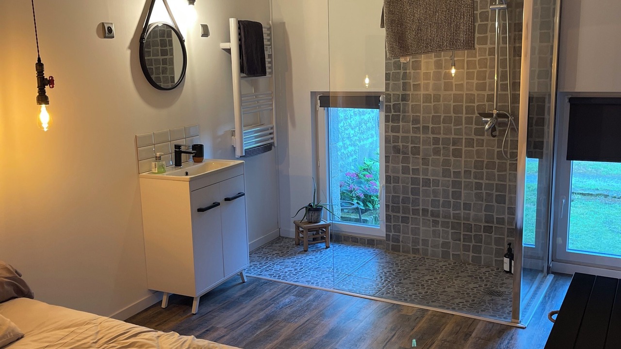 Photo of Bedroom in Roullet-Saint-Estephe