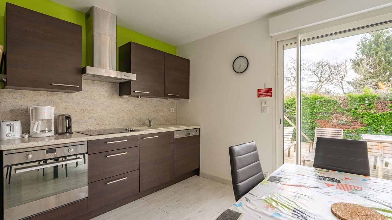 Photo of Kitchen in Saint-Simon-de-Bordes