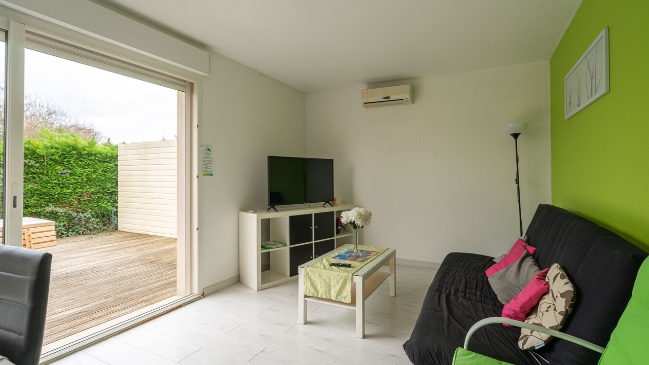 Photo of Livingroom in Saint-Simon-de-Bordes