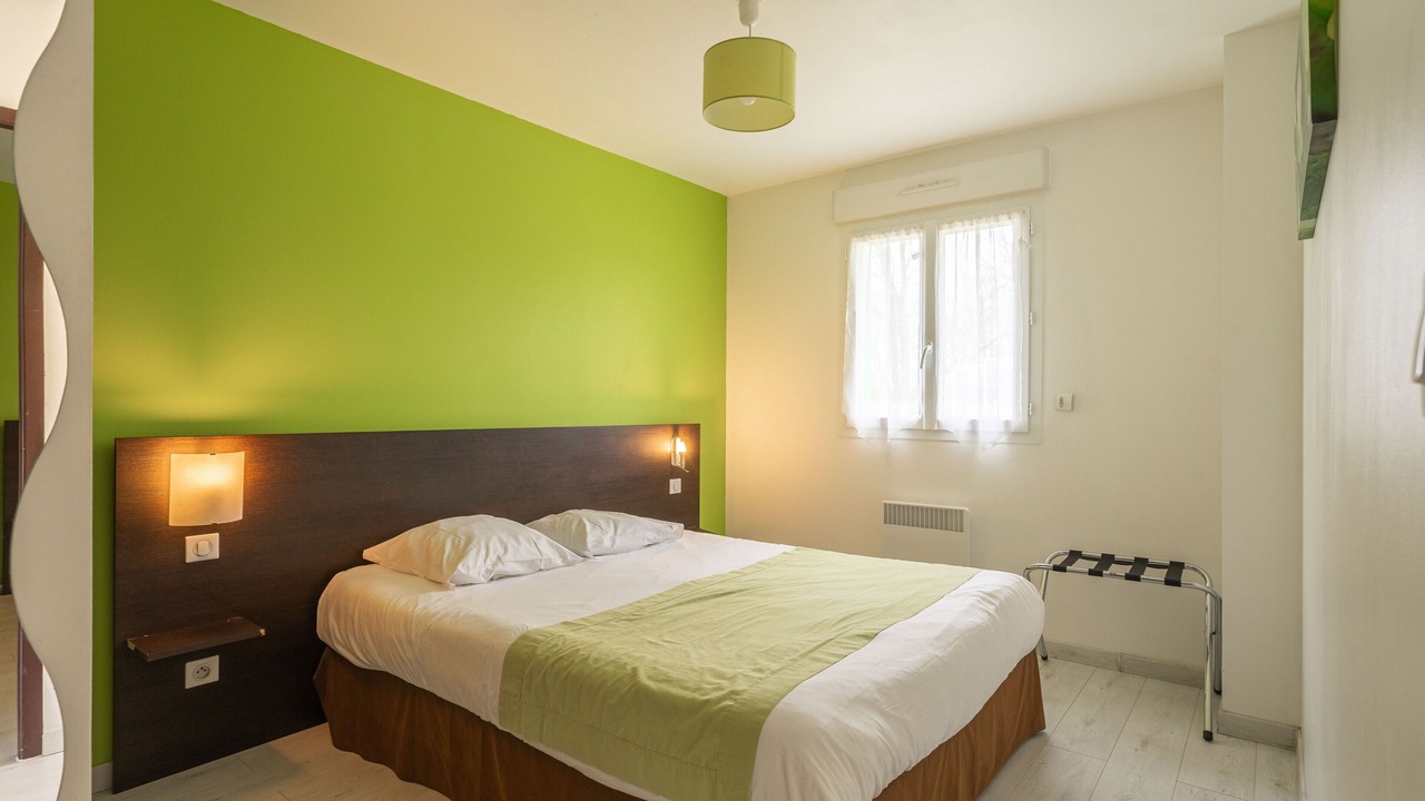 Photo of Bedroom in Saint-Simon-de-Bordes