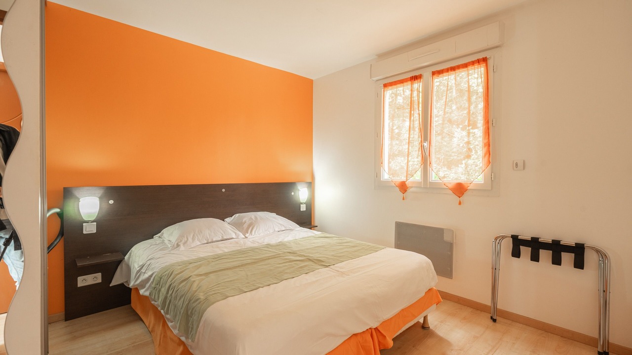Photo of Bedroom in Saint-Simon-de-Bordes