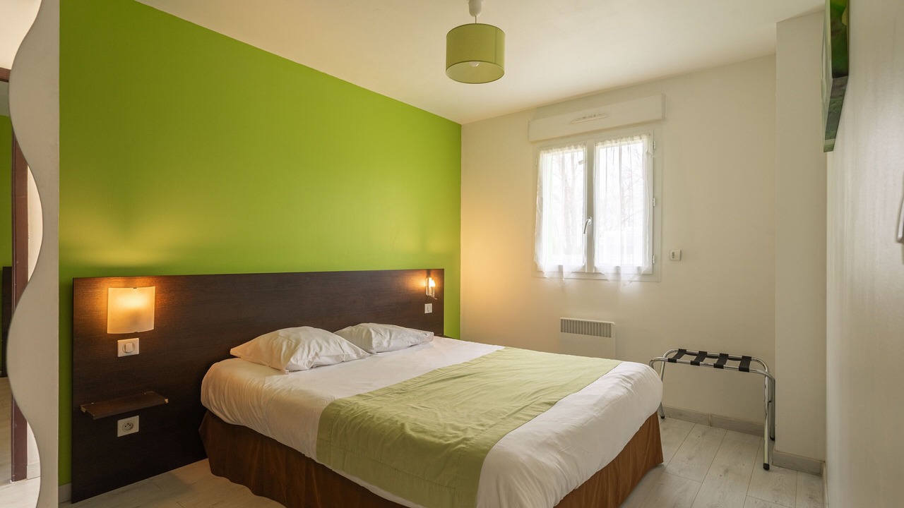Photo of Bedroom in Saint-Simon-de-Bordes
