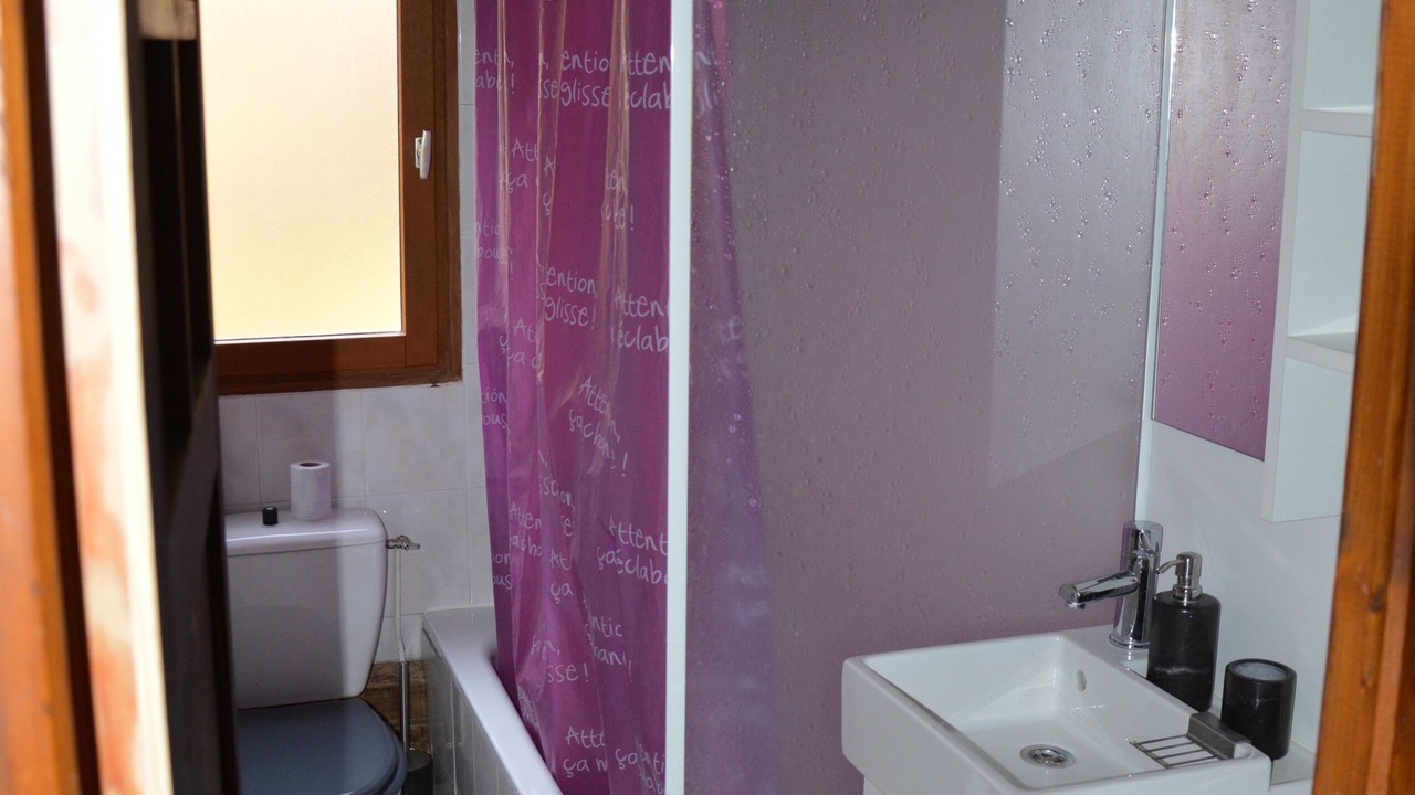 Photo of Bathroom in Bredannaz