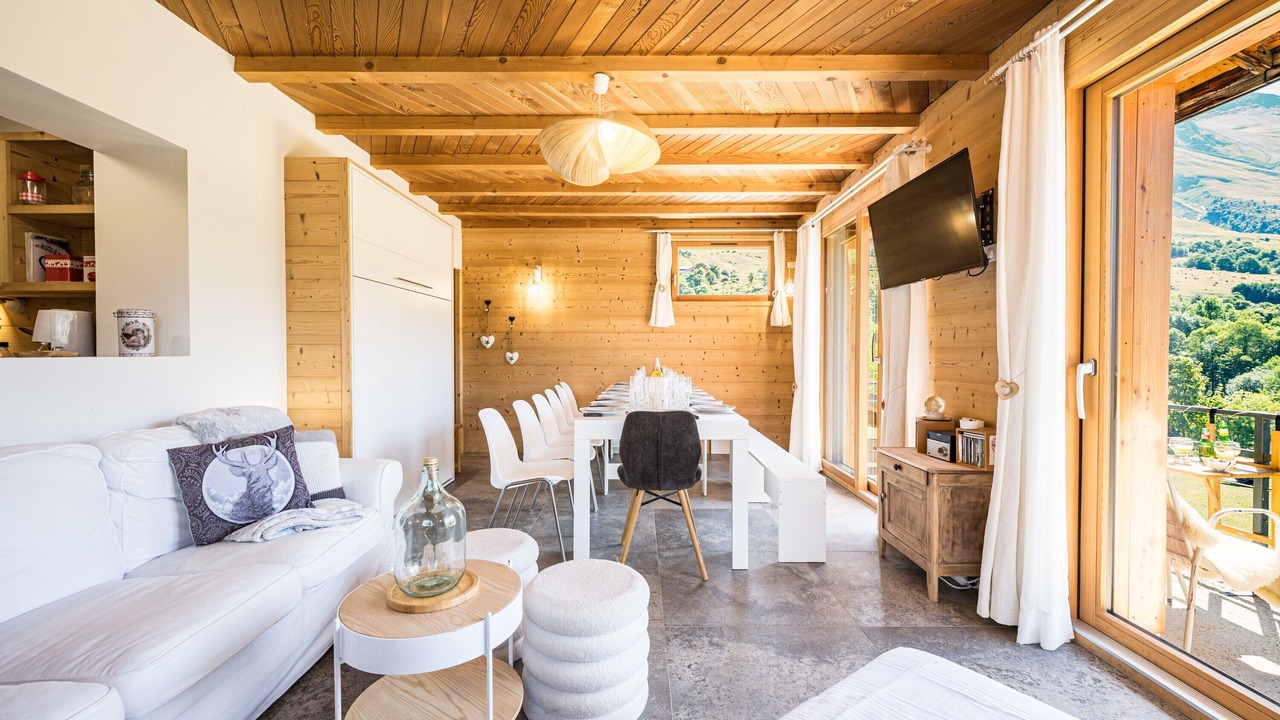Photo of Livingroom in Albiez-Montrond