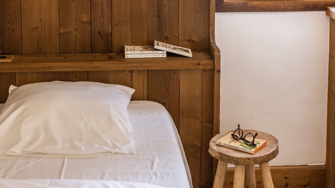 Photo of Bedroom in Albiez-Montrond