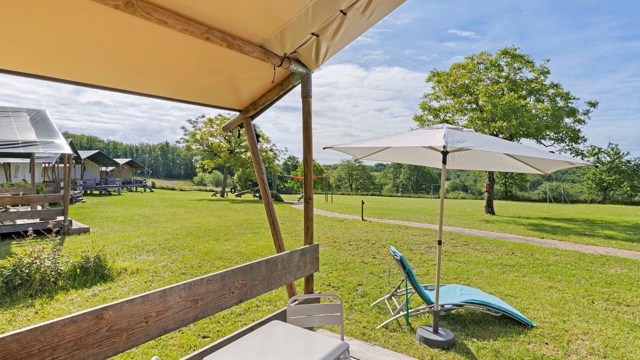 Photo of Outdoor in Jayac