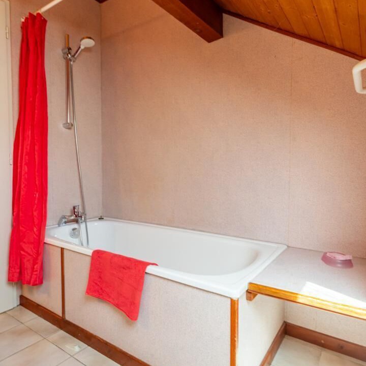 Photo of Bathroom in Albiez-Montrond
