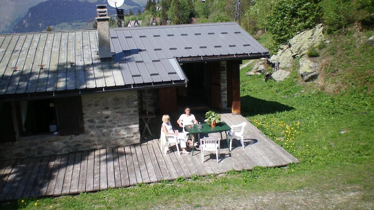 Photo of Outdoor in Arc-1600