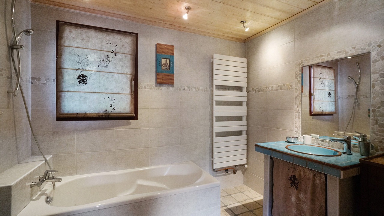 Photo of Bathroom in Albiez-le-Vieux
