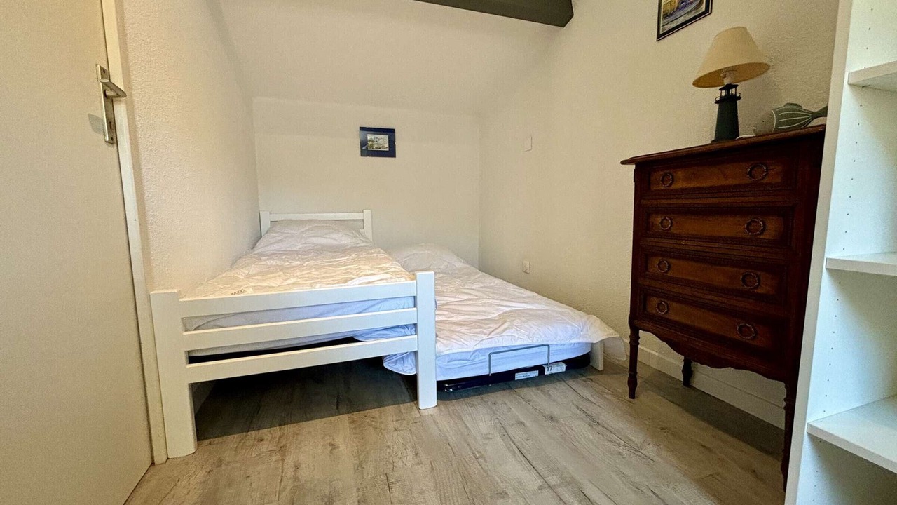 Photo of Bedroom in Domino