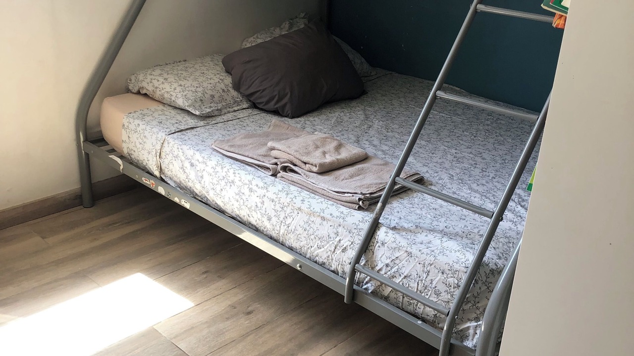 Photo of Bedroom in Meounes-les-Montrieux