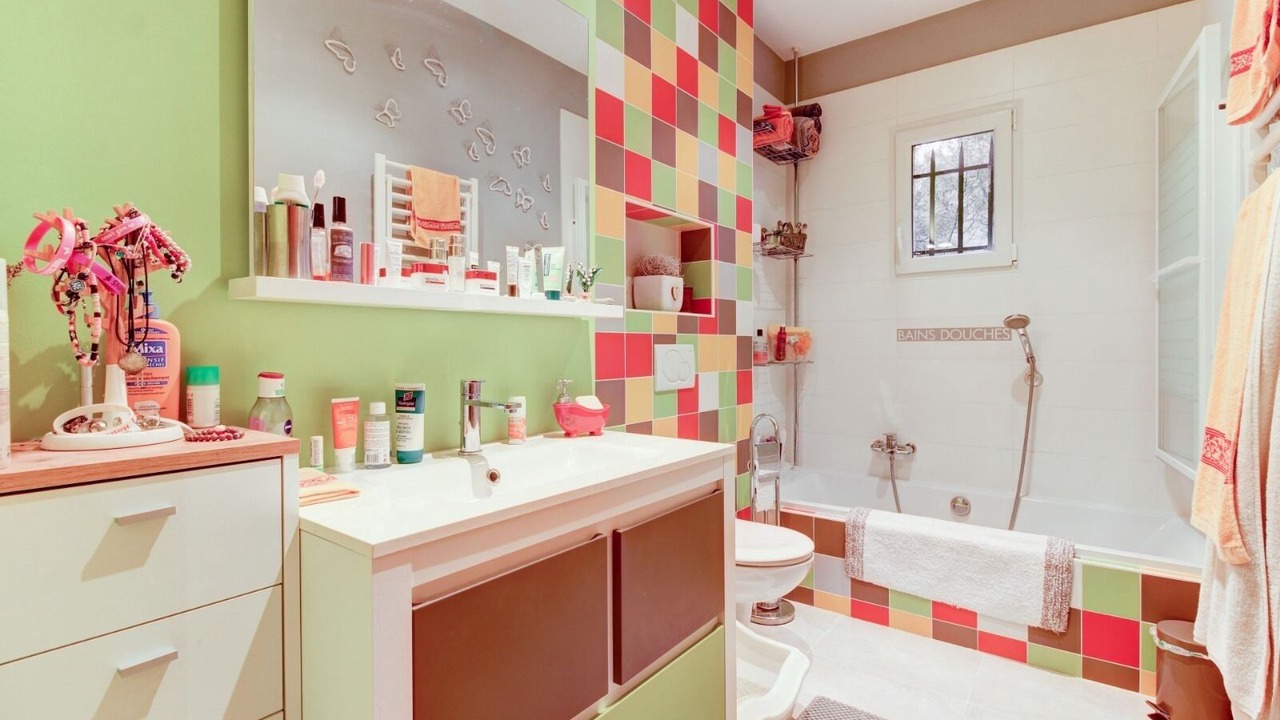 Photo of Bathroom in Toudon