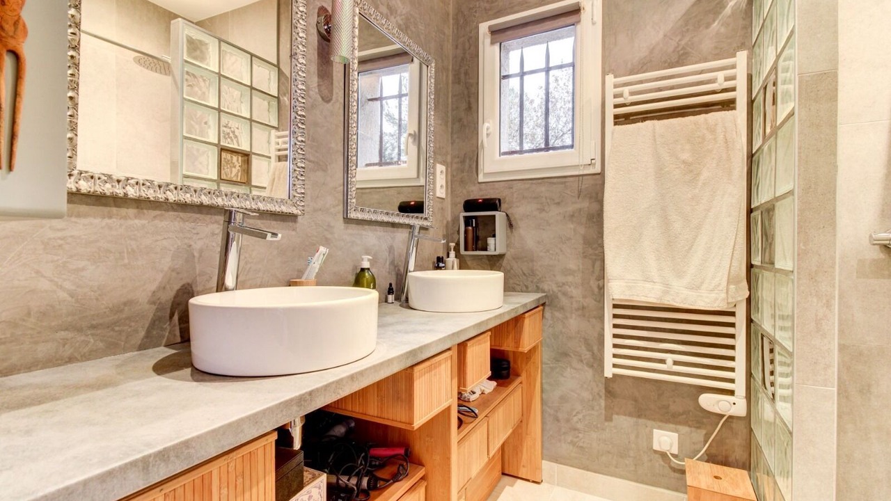 Photo of Bathroom in Toudon