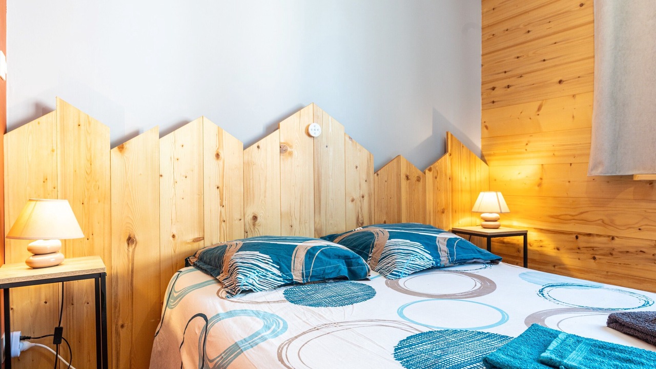 Photo of Bedroom in Saint-Etienne-de-Cuines