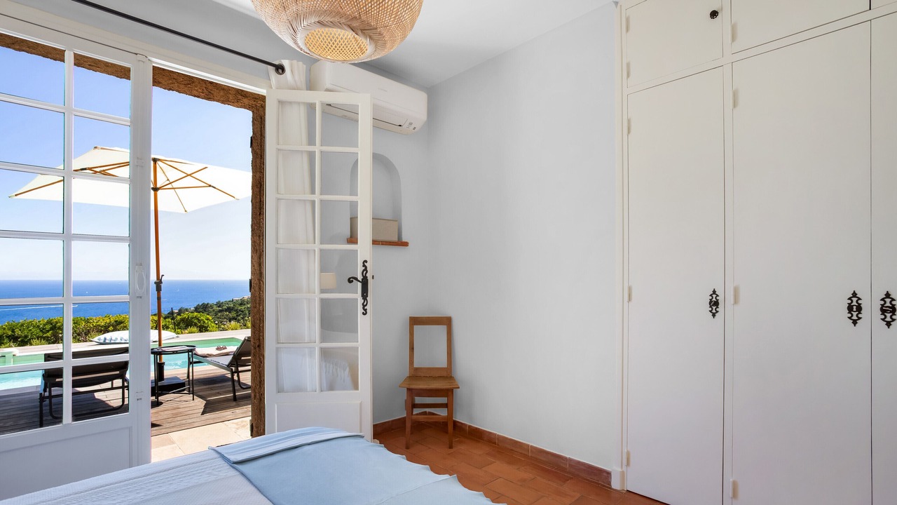 Photo of Bedroom in Les Issambres