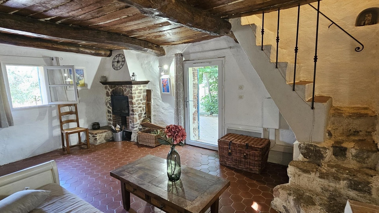 Photo of Livingroom in Cuers