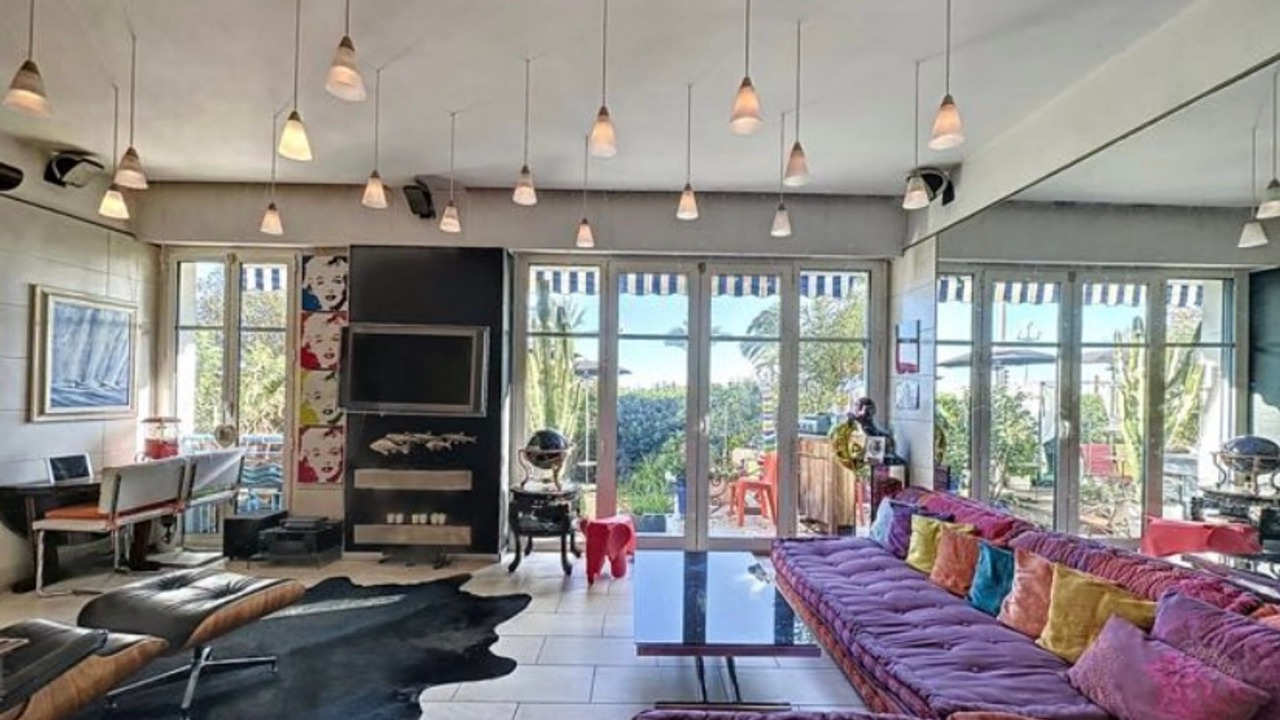 Photo of Livingroom in Les Baumettes