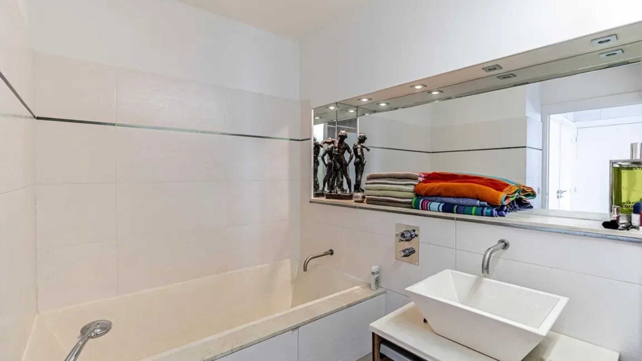 Photo of Bathroom in Les Baumettes
