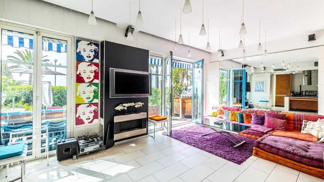 Photo of Livingroom in Les Baumettes