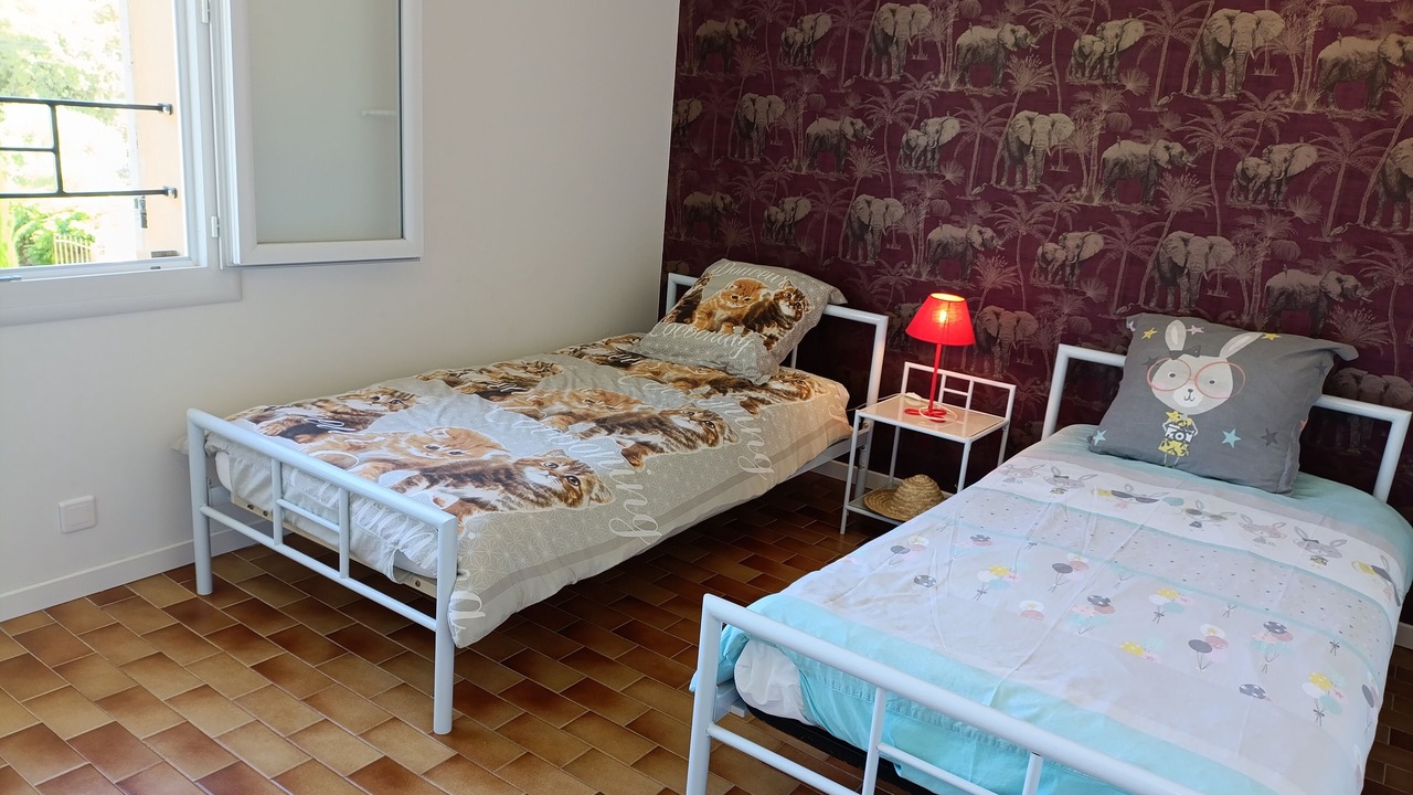 Photo of Bedroom in Saint-Jacques