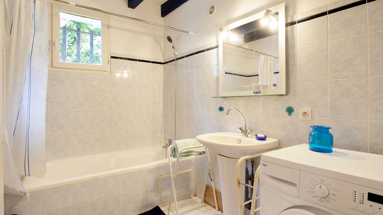 Photo of Bathroom in Salies-de-Bearn