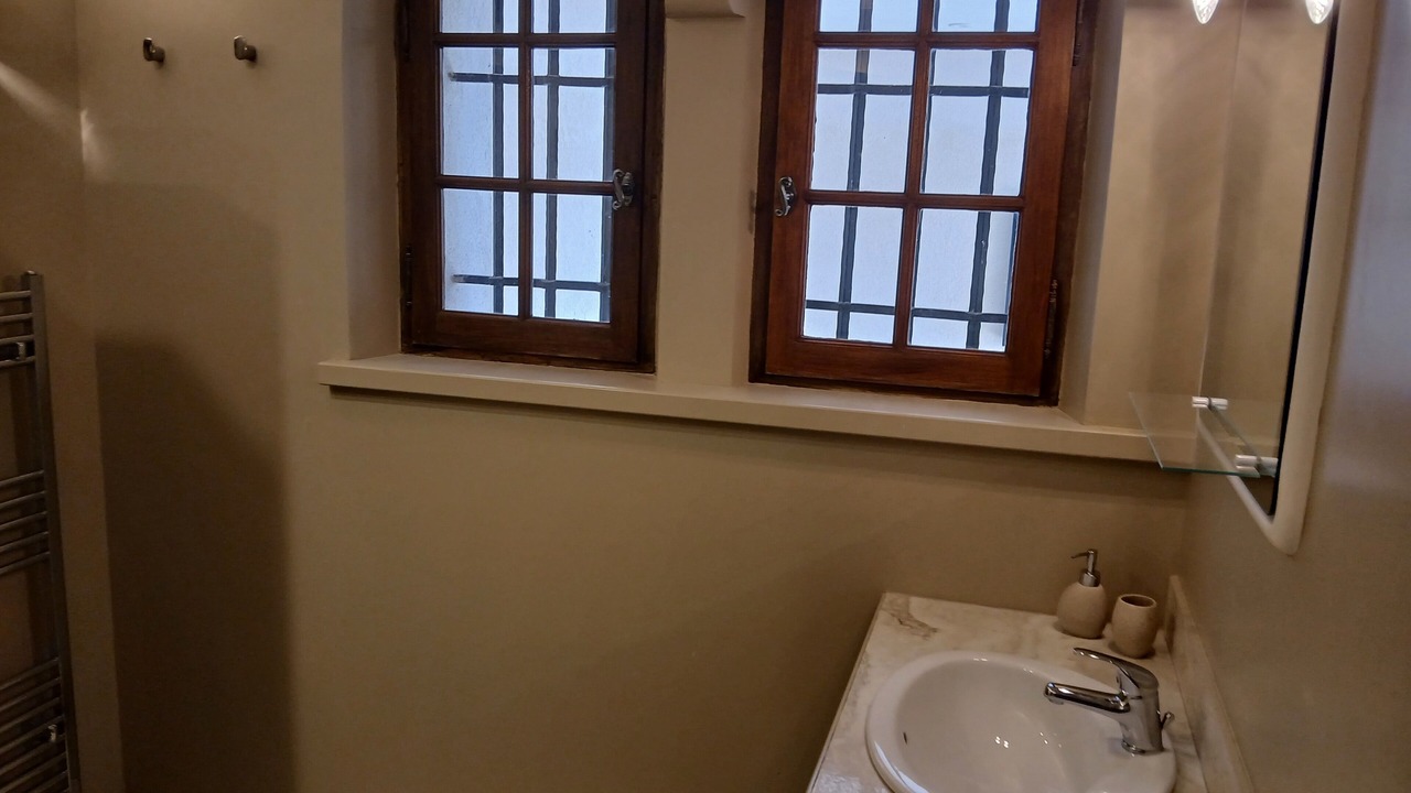 Photo of Bathroom in Speracedes
