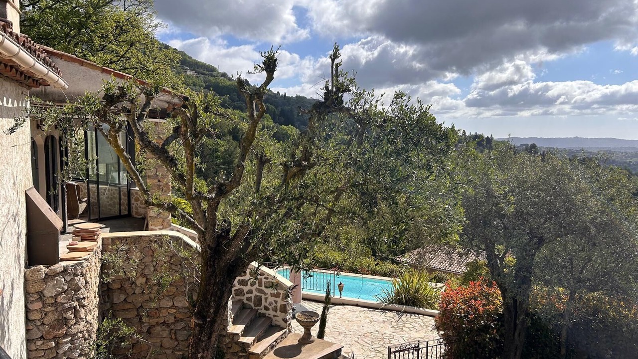 Photo of Outdoor in Speracedes