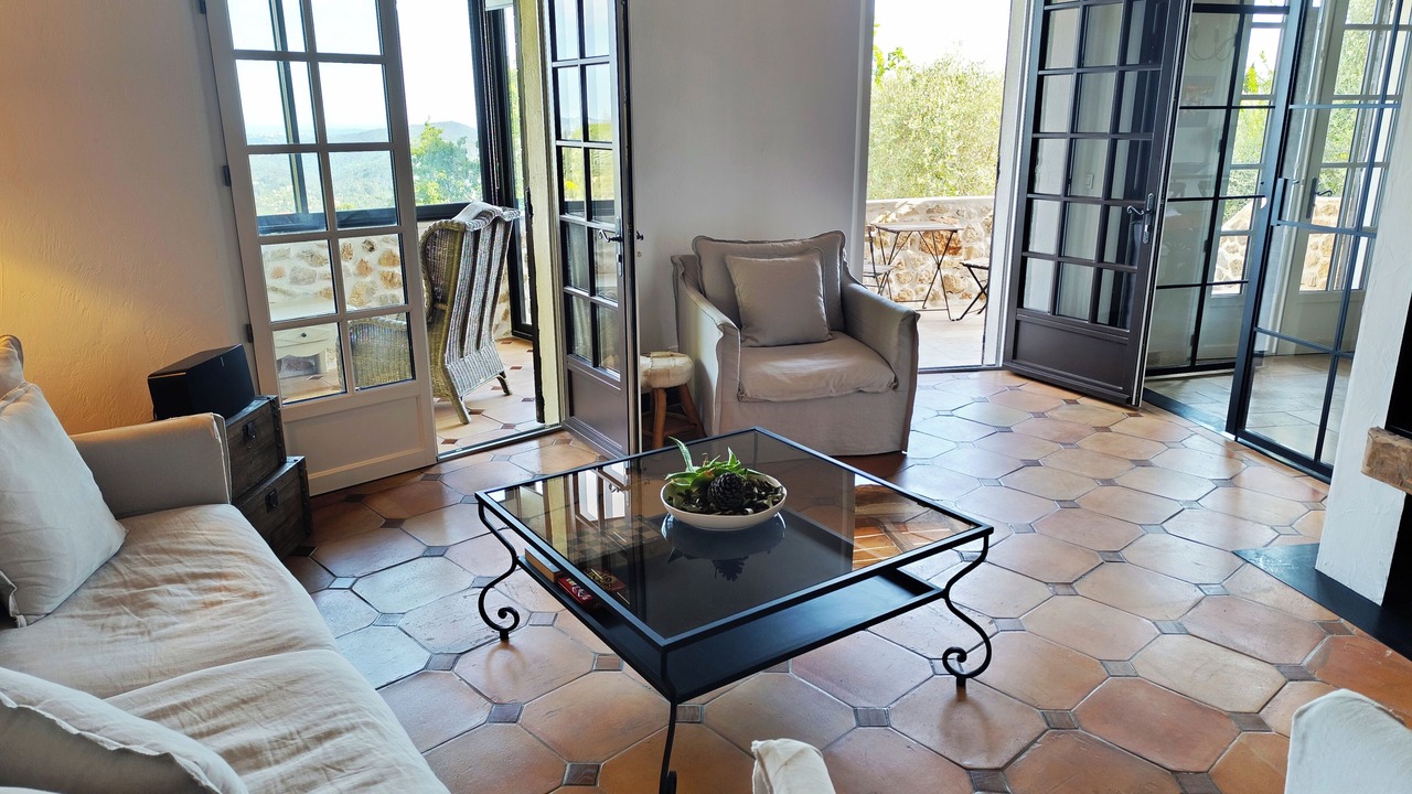 Photo of Livingroom in Speracedes