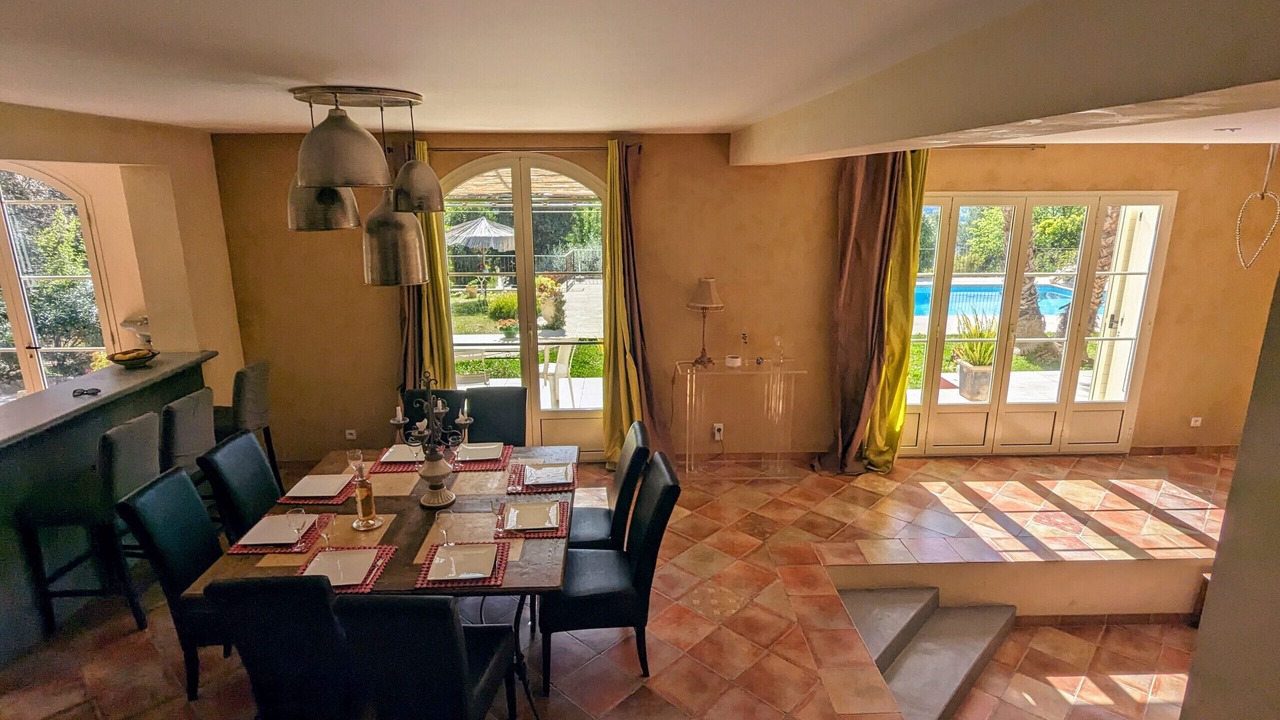 Photo of Livingroom in Saint-Martin-du-Var