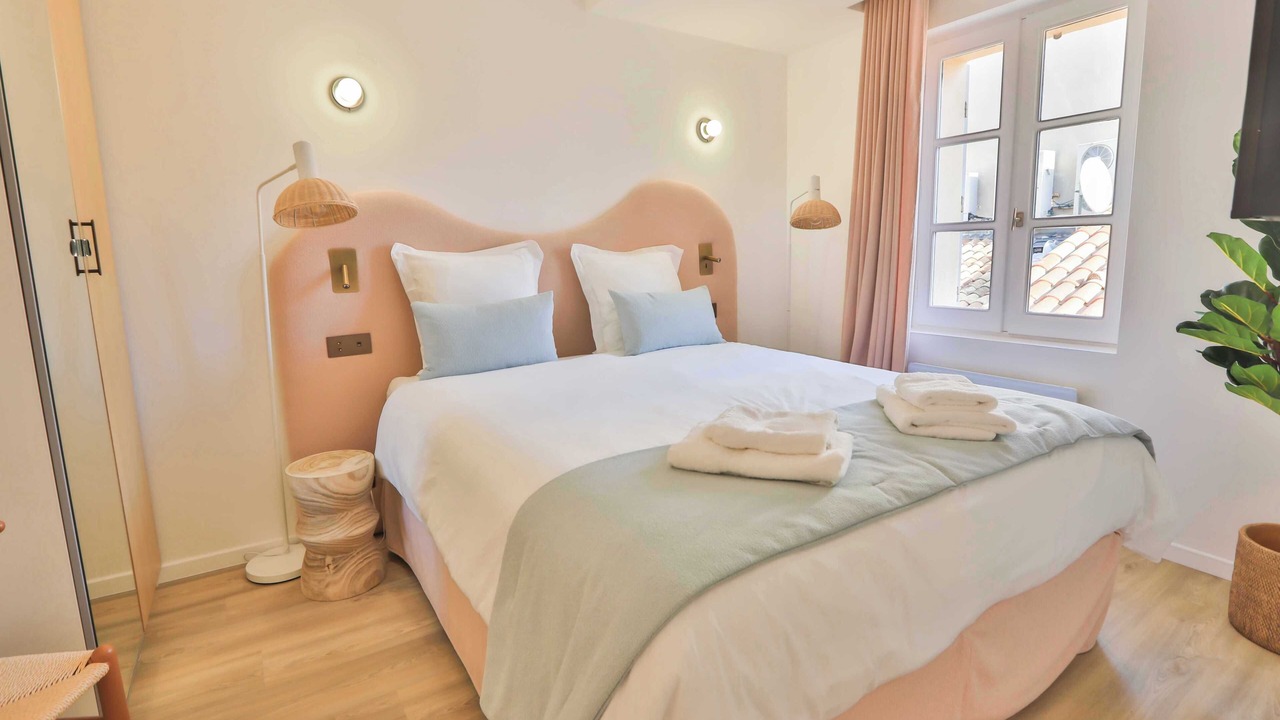 Photo of Bedroom in Old Town