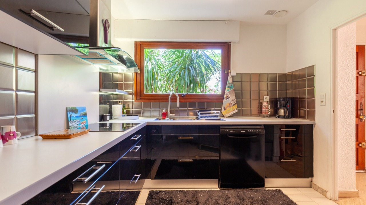 Photo of Kitchen in Le Mourillon
