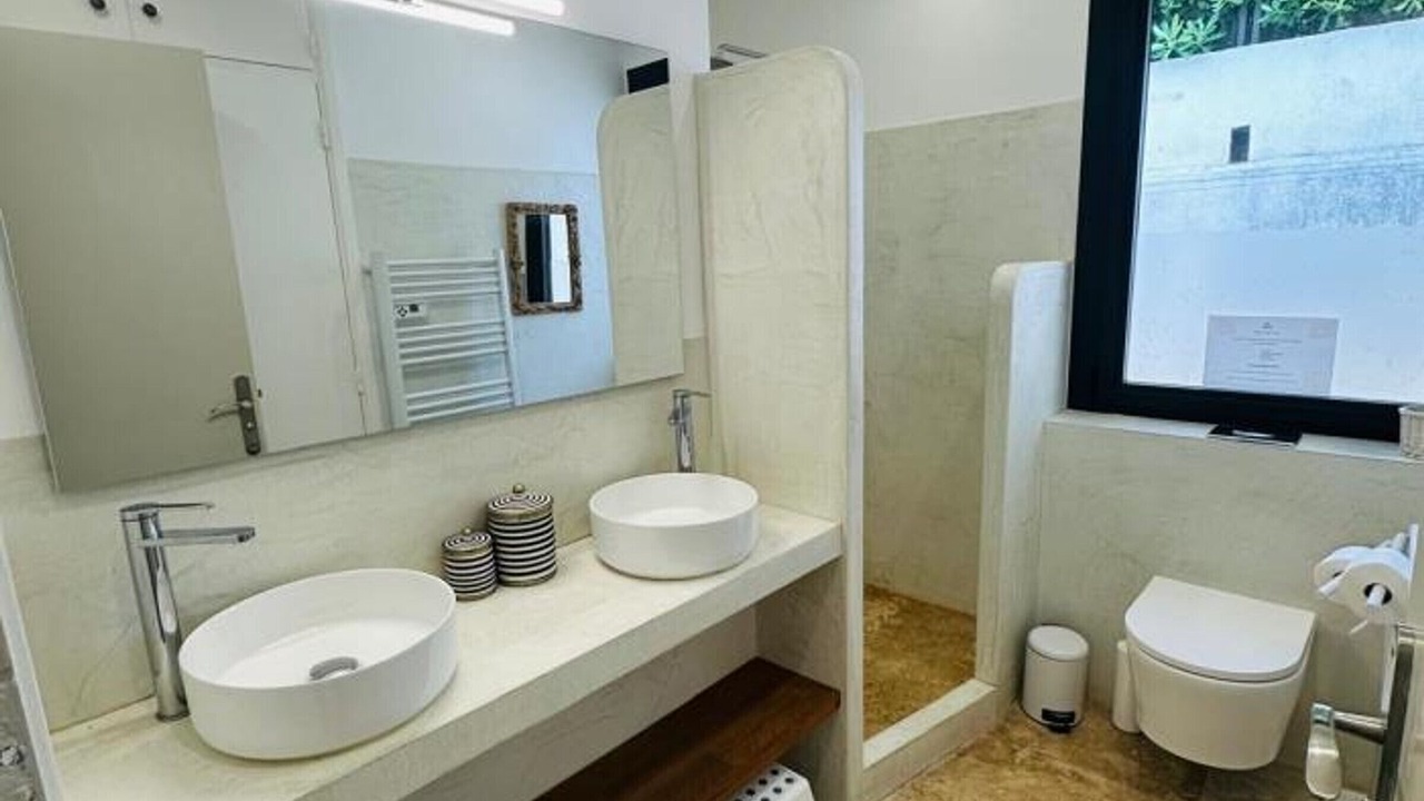 Photo of Bathroom in Plage de la Garonnette