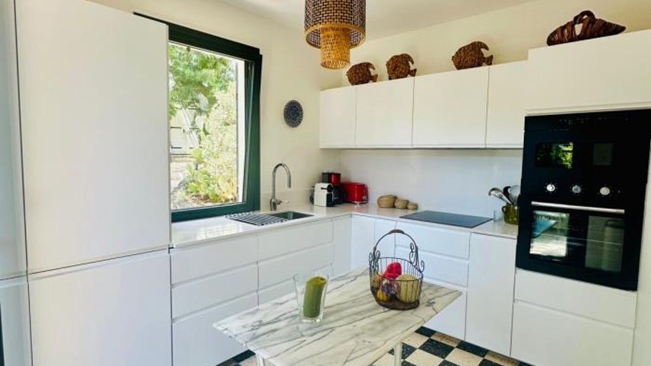 Photo of Kitchen in Plage de la Garonnette