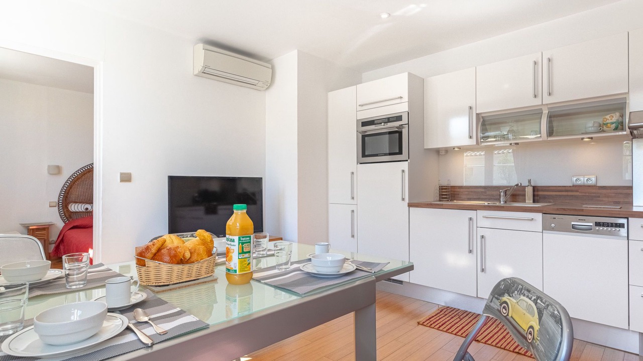 Photo of Bedroom in Saint-Tropez City Centre