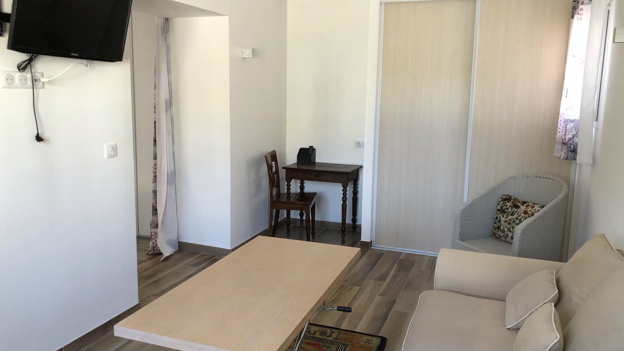 Photo of Livingroom in Saint-Cezaire-sur-Siagne