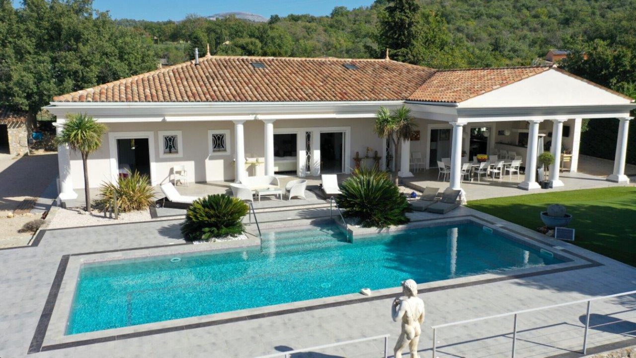 Photo of Outdoor in Saint-Cezaire-sur-Siagne