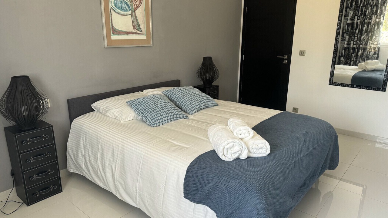 Photo of Bedroom in Saint-Cezaire-sur-Siagne